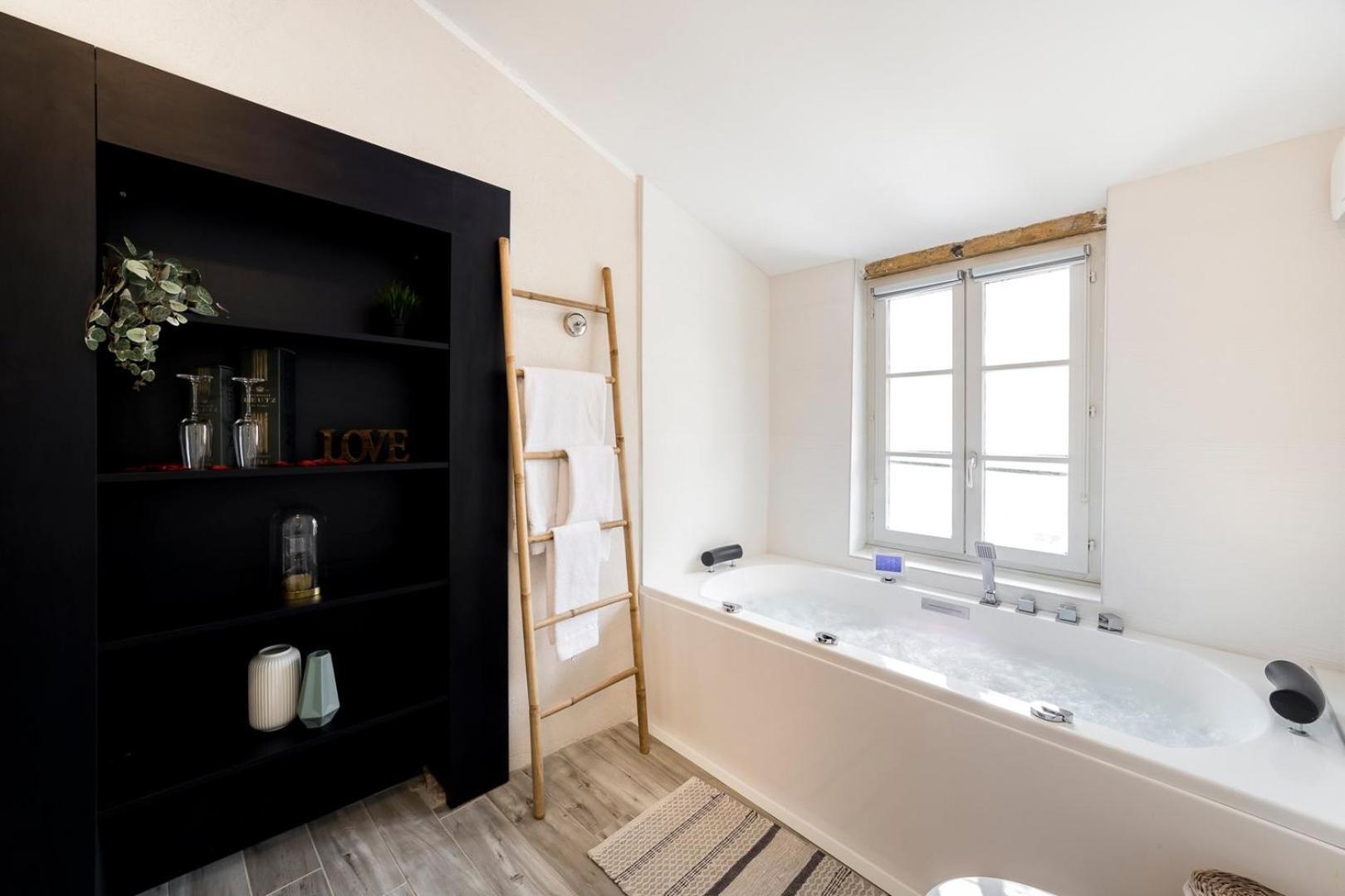 Sky'Room - Jacuzzi & Vue - Vieux Lyon Extérieur photo